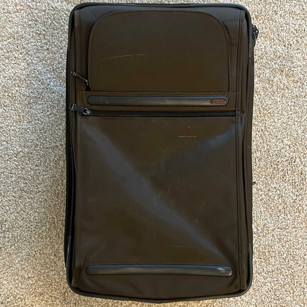 Tumi rolling carryon suitcase